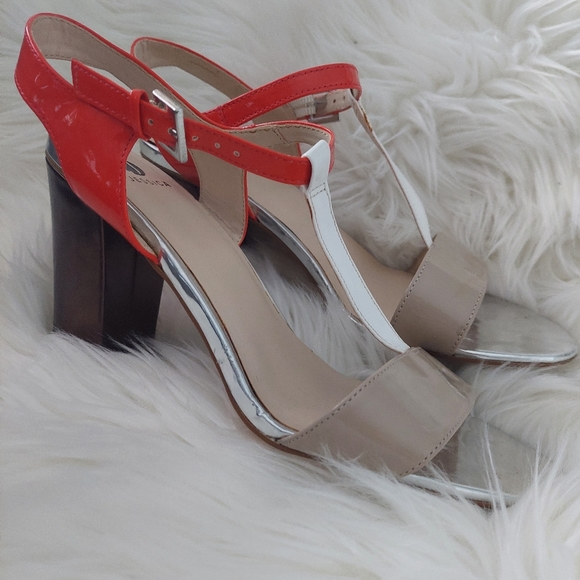 Orange and beige sandals by Jessica in size 10 - Picture 10 of 10